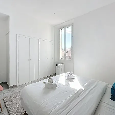 60m2 Parking Prive - 600m Palais & Plages Apartment *